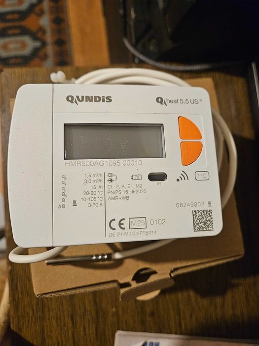 Топломер Qundis за топлофикация.