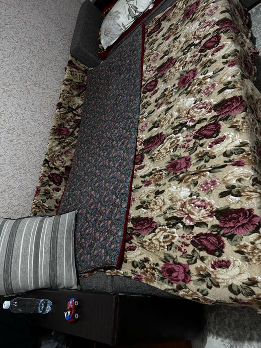 Продам диван раскладной