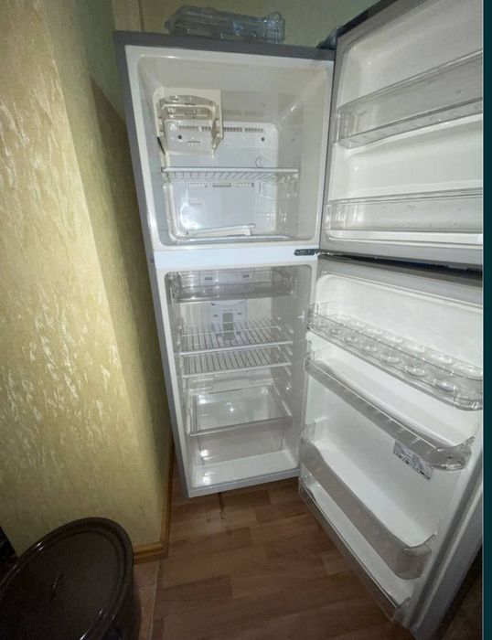 Холодилник самсунг
