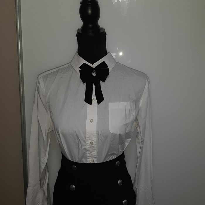 Brosa Meli Melo catifea neagra -fundă pentru guler/gât