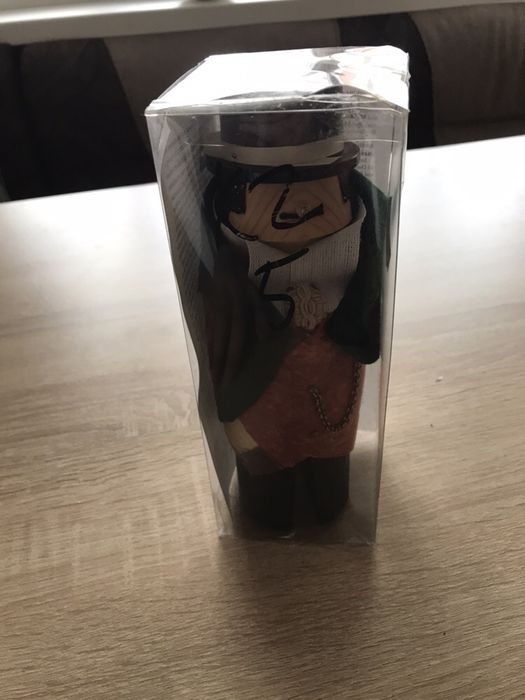 Дървена статуетка Lovis