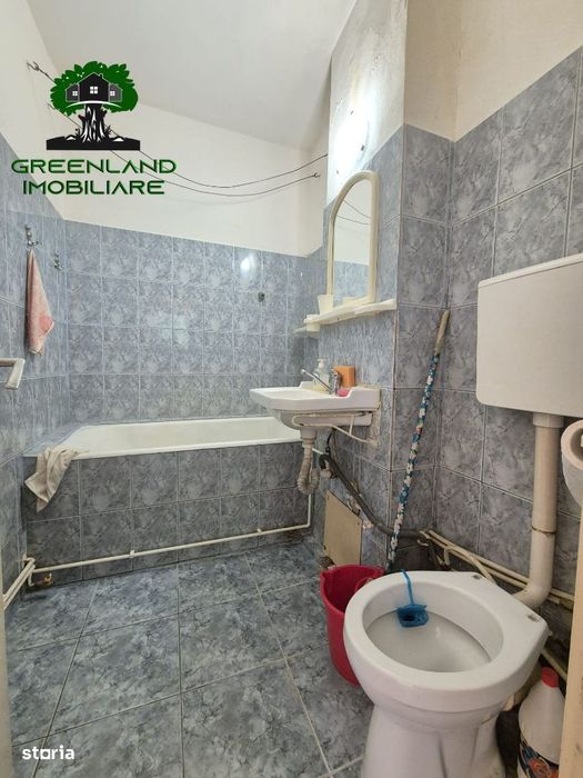 Apartament 2 camere, DECOMANDAT, 54 mp, Podu Ros, la bulevard