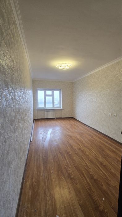 Сергили Янги Хаёт тумани 8худуд 2 хона 3 хона килинган кв сотилади