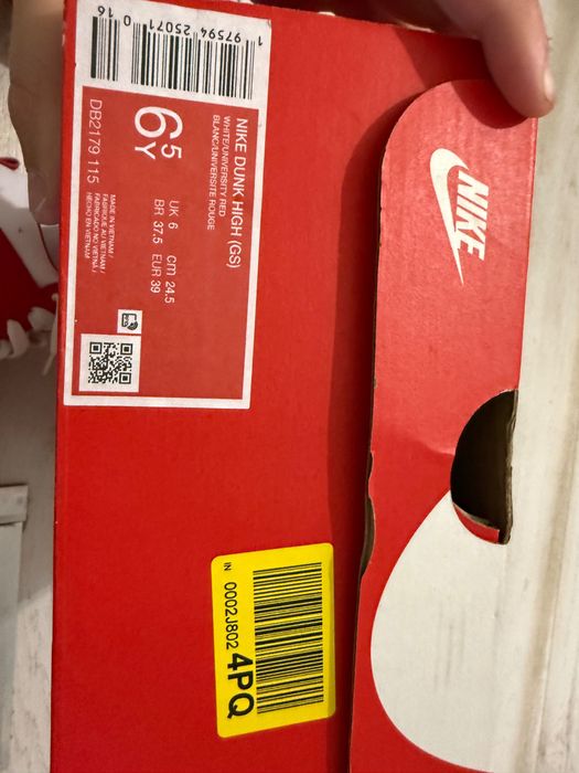 Vând Nike Dunk high red