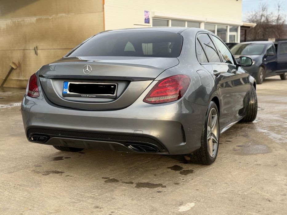 Mercedes C-Class