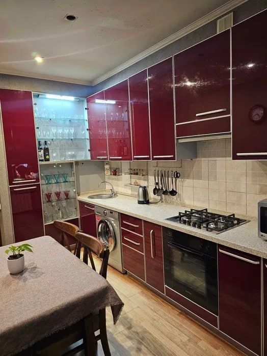 2-комн. квартира, 67 м², Яккасарайский район