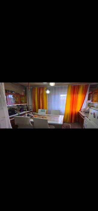 Vând apartament!!!