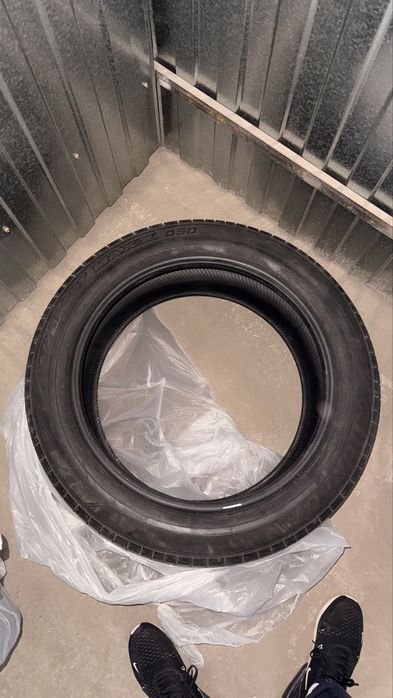 Dunlop 235/55/20 летние