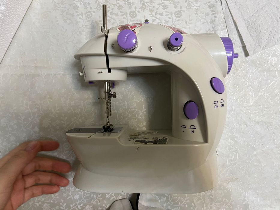 Швейная машинка мини