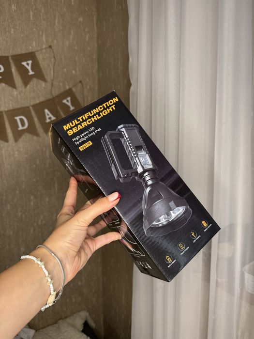 Фонарь, Фараискатель, мощный фонарик