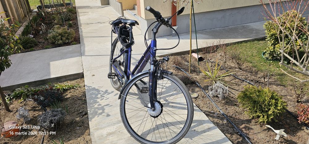 Bicicleta electrica pegasus roti 27.5 cu motor bafang si shimano nexus