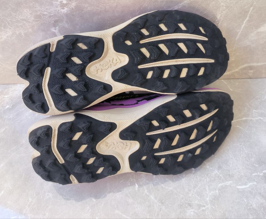 Hoka номер 40 Дамски маратонки