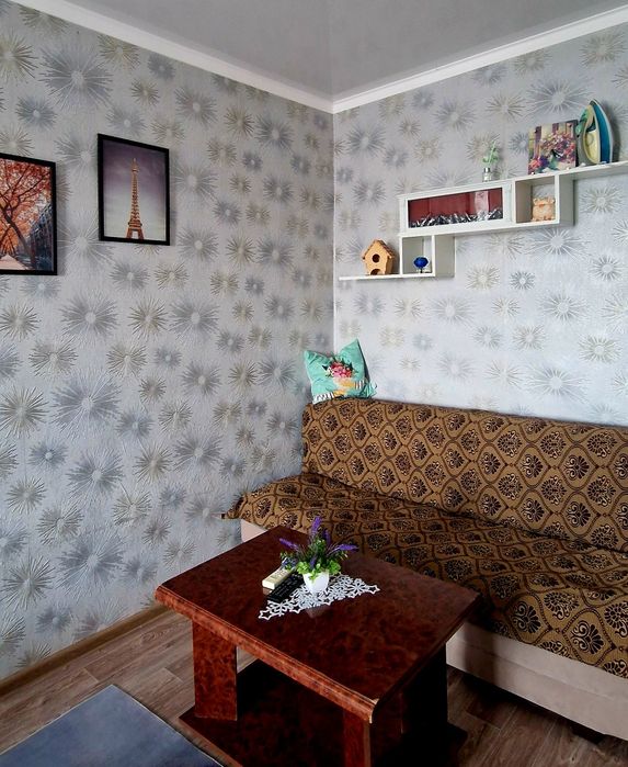 Квартира часы, ночь, сутки.