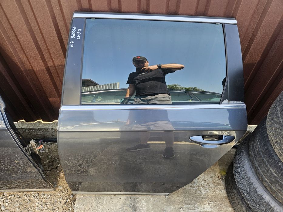 Usa spate Passat b7 break culoare LK7X