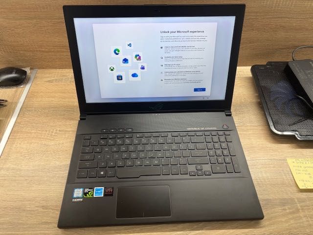 Laptop Asus ROG GU501G