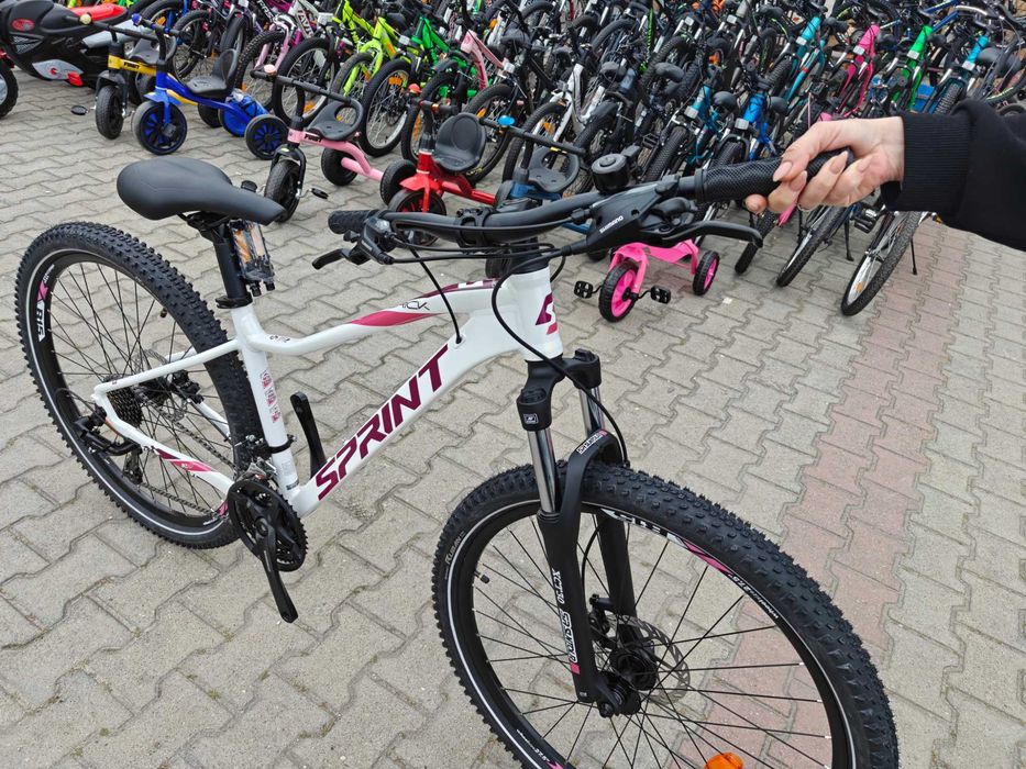 Промо велосипед 27.5" Sprint MAVERICK LADY S бял