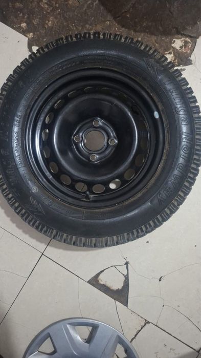 Продам Комплек Резины С Дисками !!