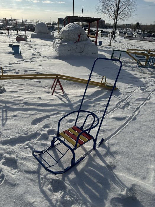 Продам санки детские