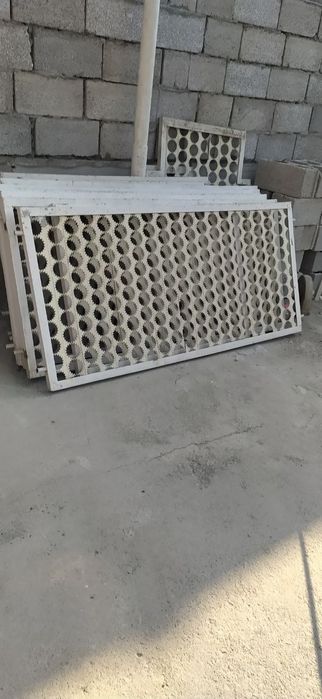 Продам металлические секции забора (ограждения)
Продам металлические с