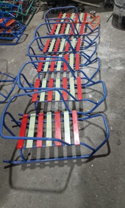 Санки по 8000т со спинками