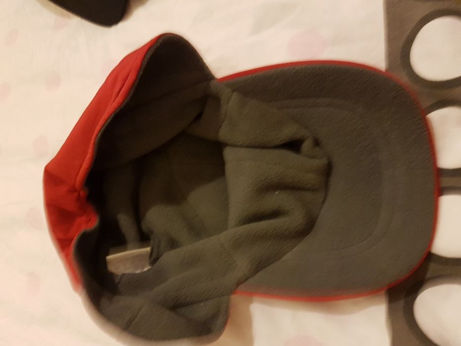 Шапки Adidas, Asics, Lotto, Puma, Reebok и др.