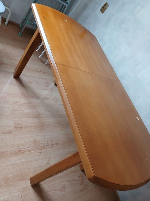 Продаю стол раздвижной 80×160×200