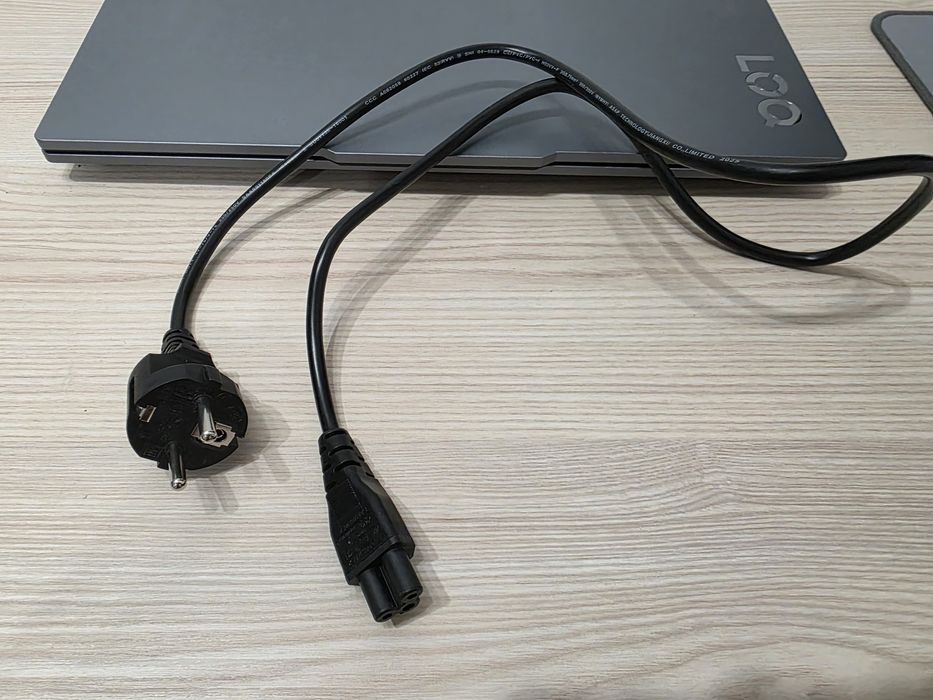 Laptop lenovo loq 15