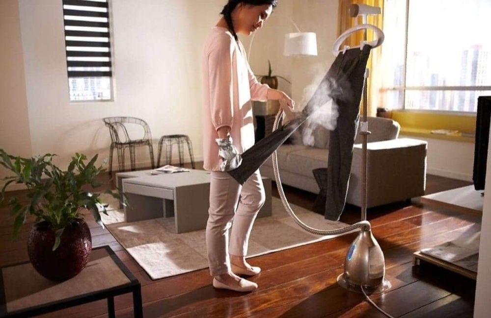 Fier de calcat vertical cu abur philips