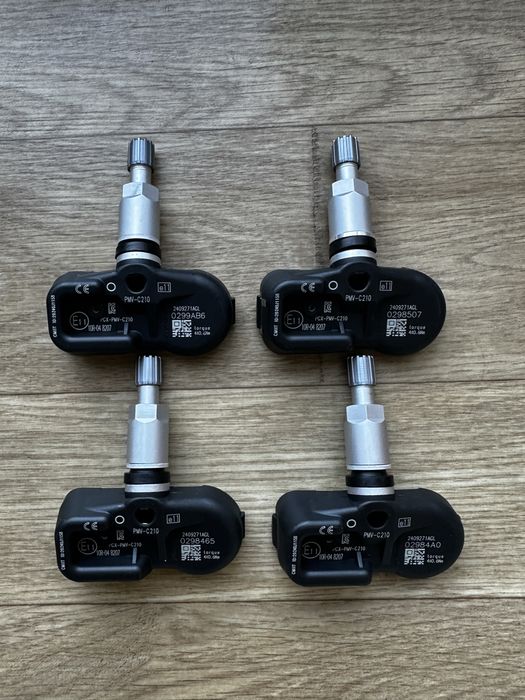Senzori Presiune Pneuri Anvelope Roti Toyota Avensis Auris Lexus LS LC