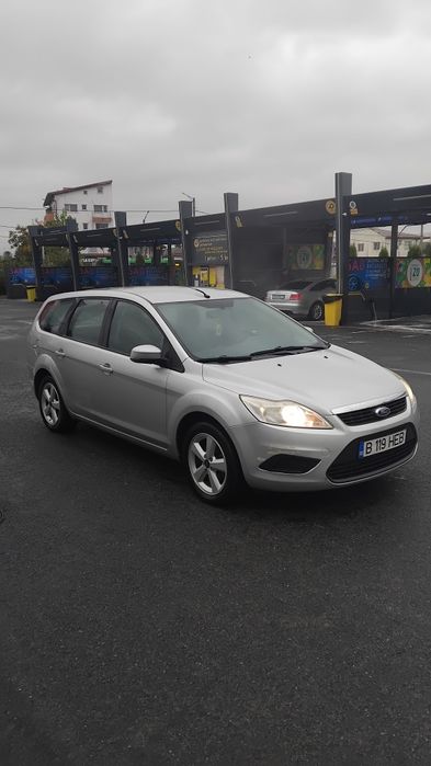 FORD Focus 2011 — imagine 1