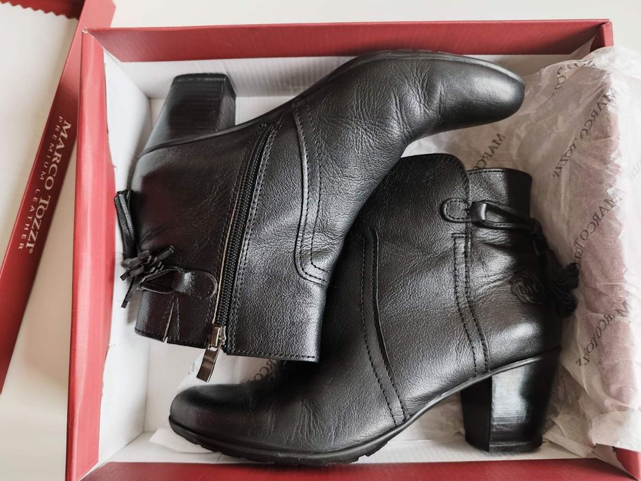 Marco Tozzi  39 номер черни кожени боти на ток
Черни кожени боти
Стелк