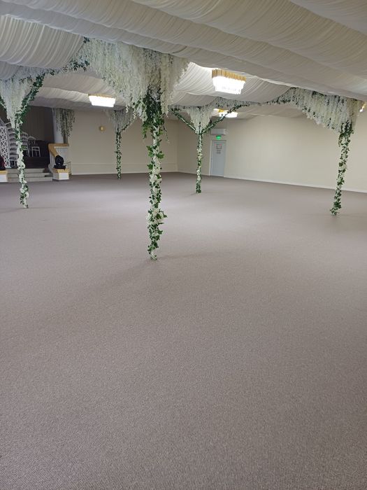 Montaj  Pardoseli .Linoleum,Mochetă,Spc,Lvt Covor Pvc.