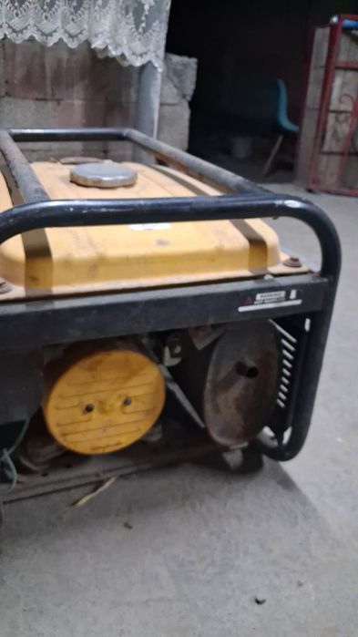 Движок срочно продам