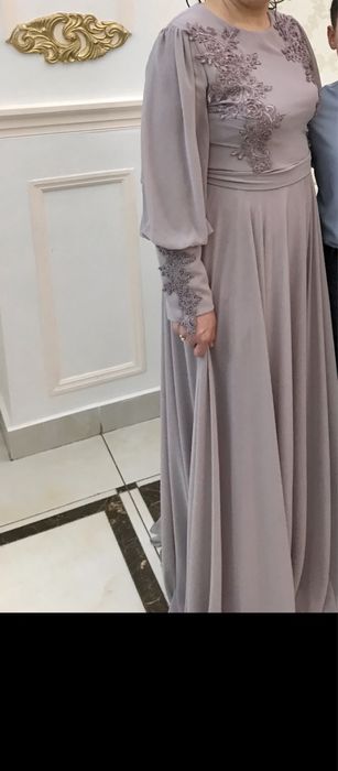 Вечернее платье