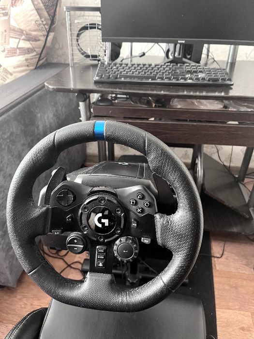Logitech g923 с кокпитом