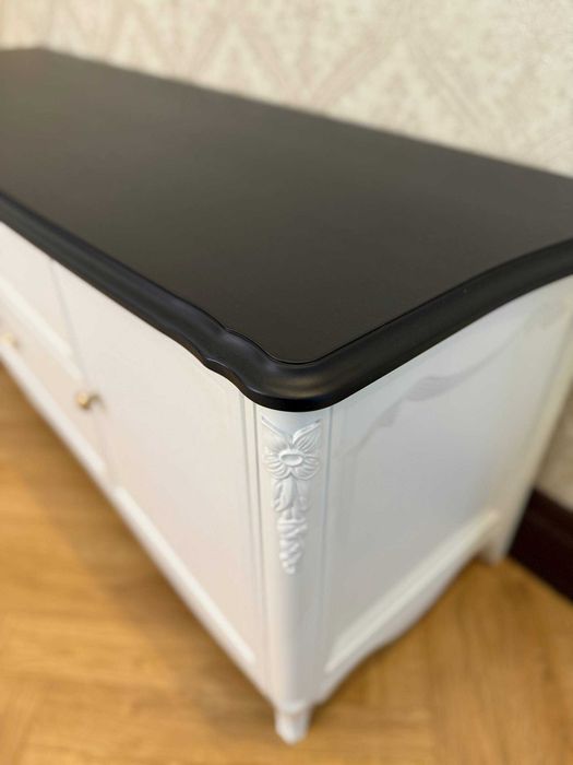 Тумба под телевизор