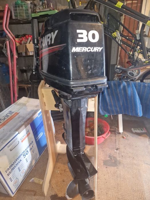 Лодочный мотор 30 л.с