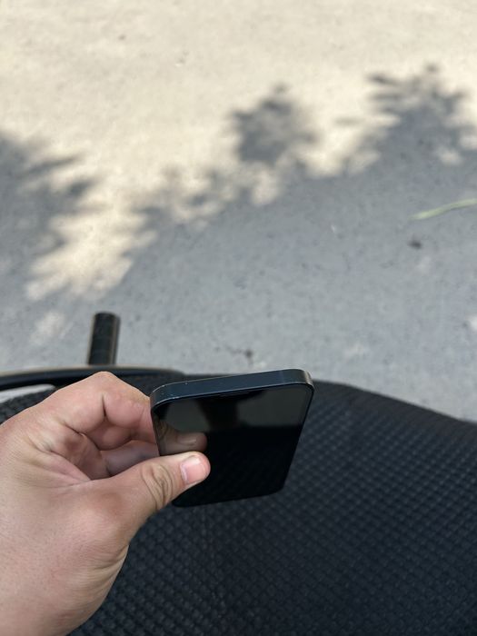 Iphone 13 в хорошем состояни