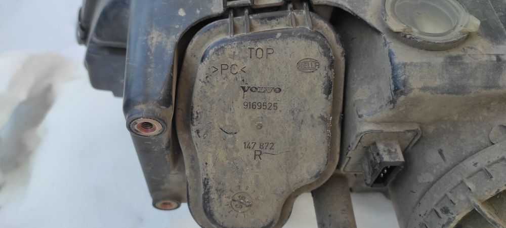 Фары Вольво 850.