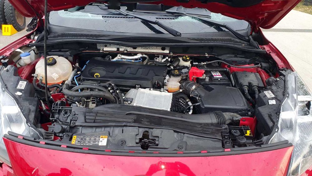 Dezmembrez Ford Kuga MK3 ST-Line 2.0 EcoBlue 4x4 YMDA 190 Cai 8F40