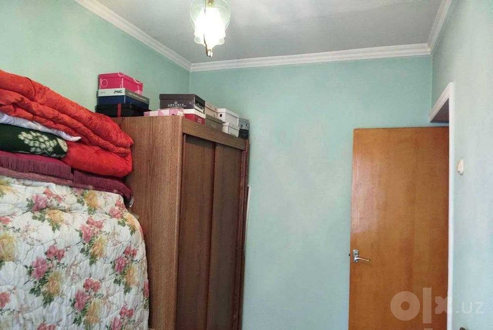 Продаю квартиру.Юнусабад 18 Шабода кафе бывший  Саратон 3/4/4 77 СЕРИЯ