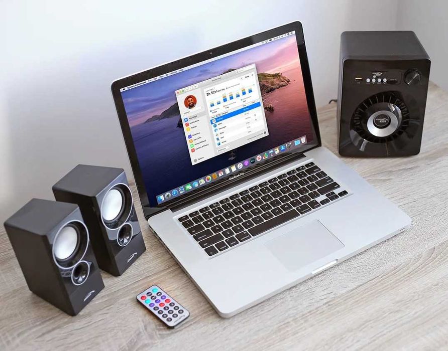 Sistem audio 2.1 (2x10W + 35W RMS) Bluetooth, telecomanda