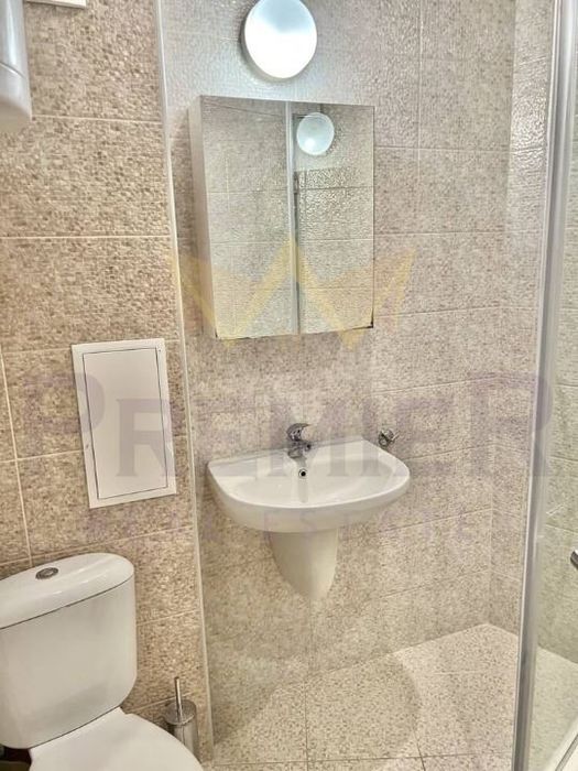 Дава се под наем Тристаен апартамент в Варна, Център - 70 кв.м за 800 € - Снимка #6