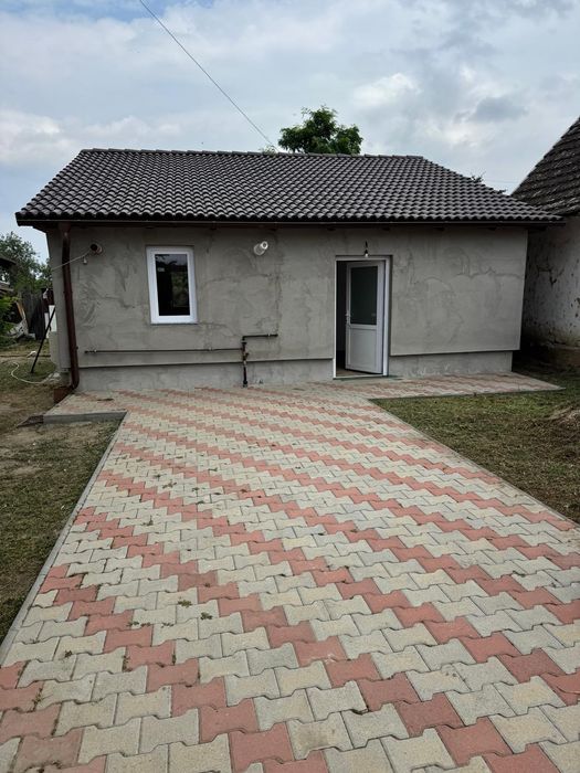 Vând Casă Nouă în Pecica
