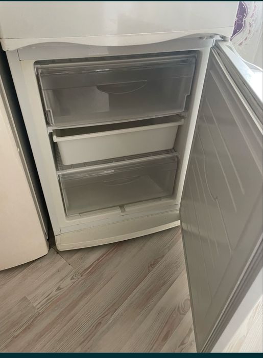 Холодильник. Посудомоечная машина