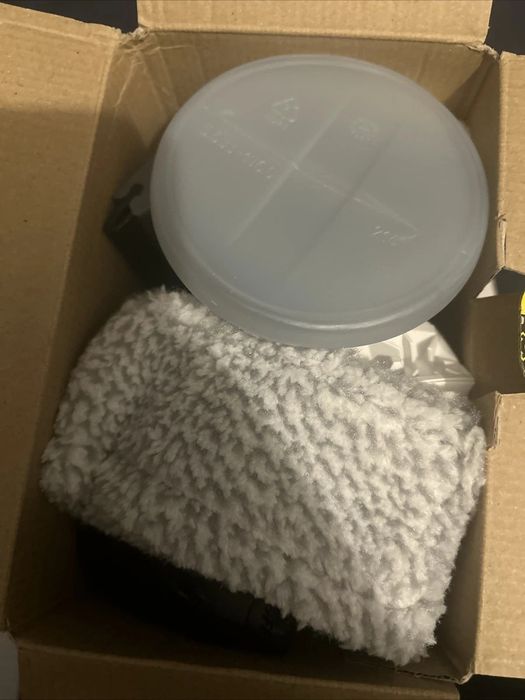 Уред за почистване на прозорци WV 2 Premium Black  -  нов, с кутия