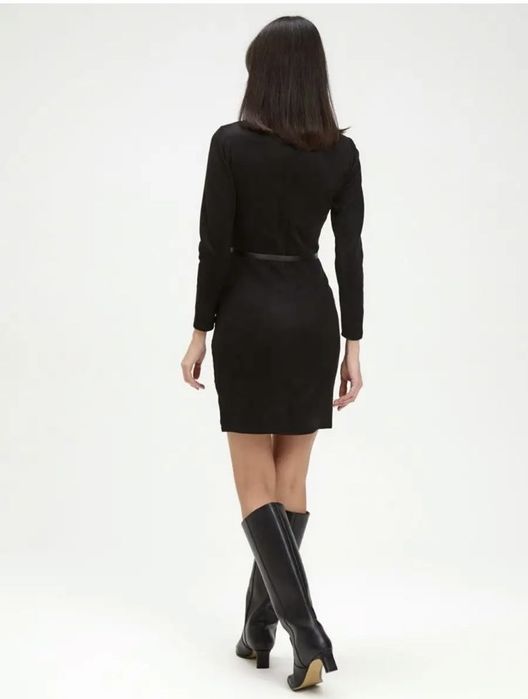 Абсолютно новое платье, с этикеткой