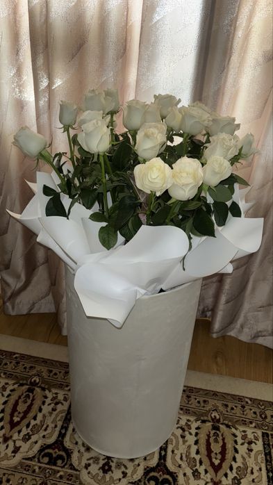Цветы букет корзина