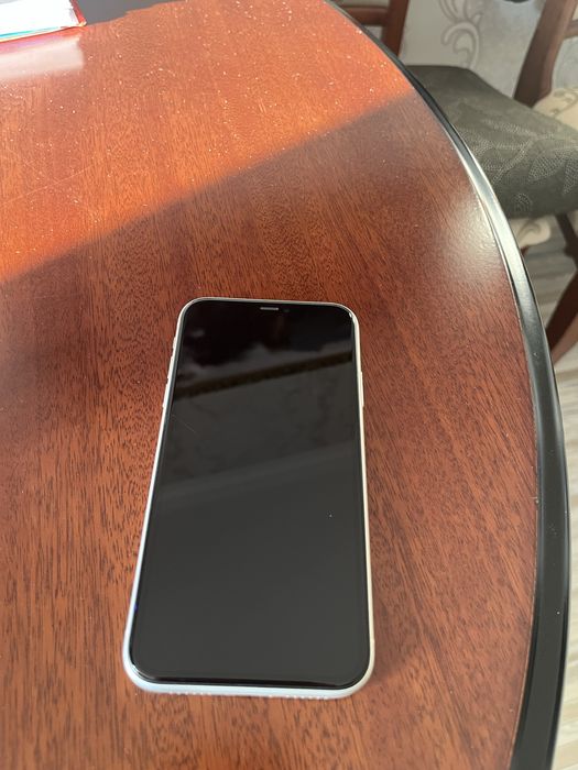 Iphone 11 128гб 63%