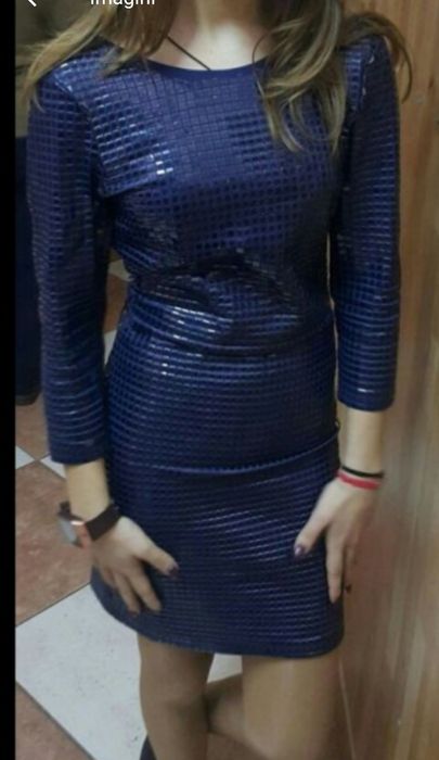 Oferta!Rochie Mohito ocazii strălucitoare